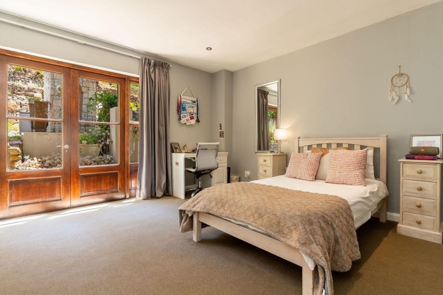 4 Bedroom Property for Sale in Hout Bay Western Cape